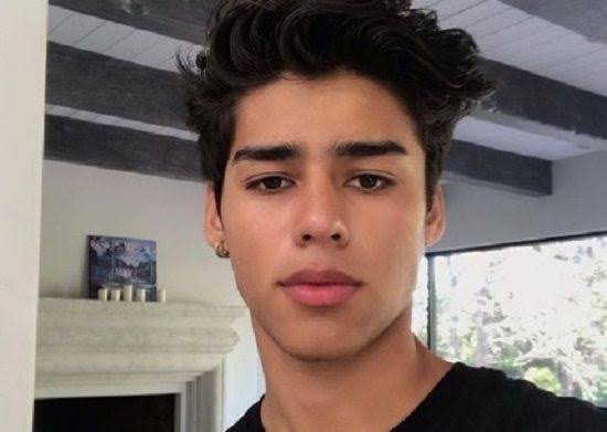 andrew davila age